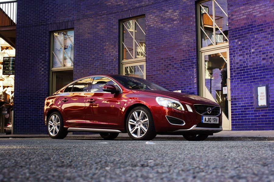  Volvo S60 2010 года  (фото 210 из 226)
